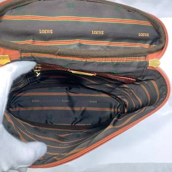 Loewe Vanity Bag Red Velasquez Handbag - Picture 6 of 10